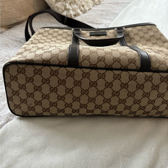 Gucci Bag - Picture 6 of 7